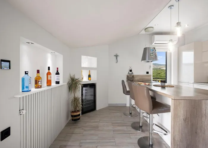 Valentina Διαμέρισμα Τρογκίρ